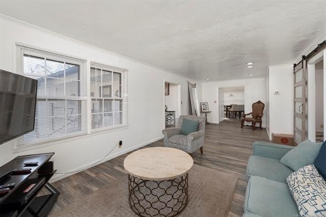 515 W Delaware Street – photo 5