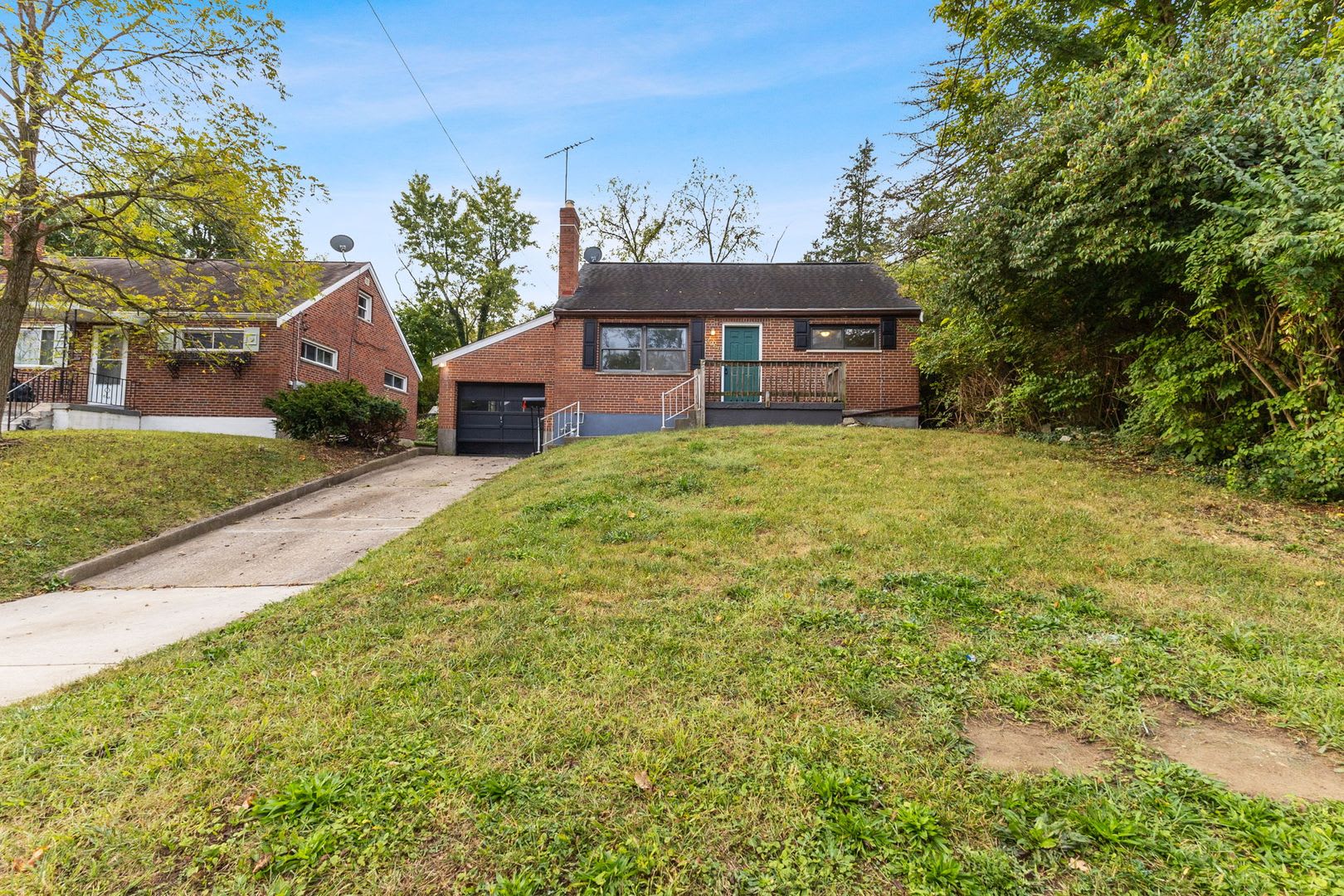 *MOVE IN SPECIAL* Westwood- Cozy 3 bedroom 1 Bath – photo 1