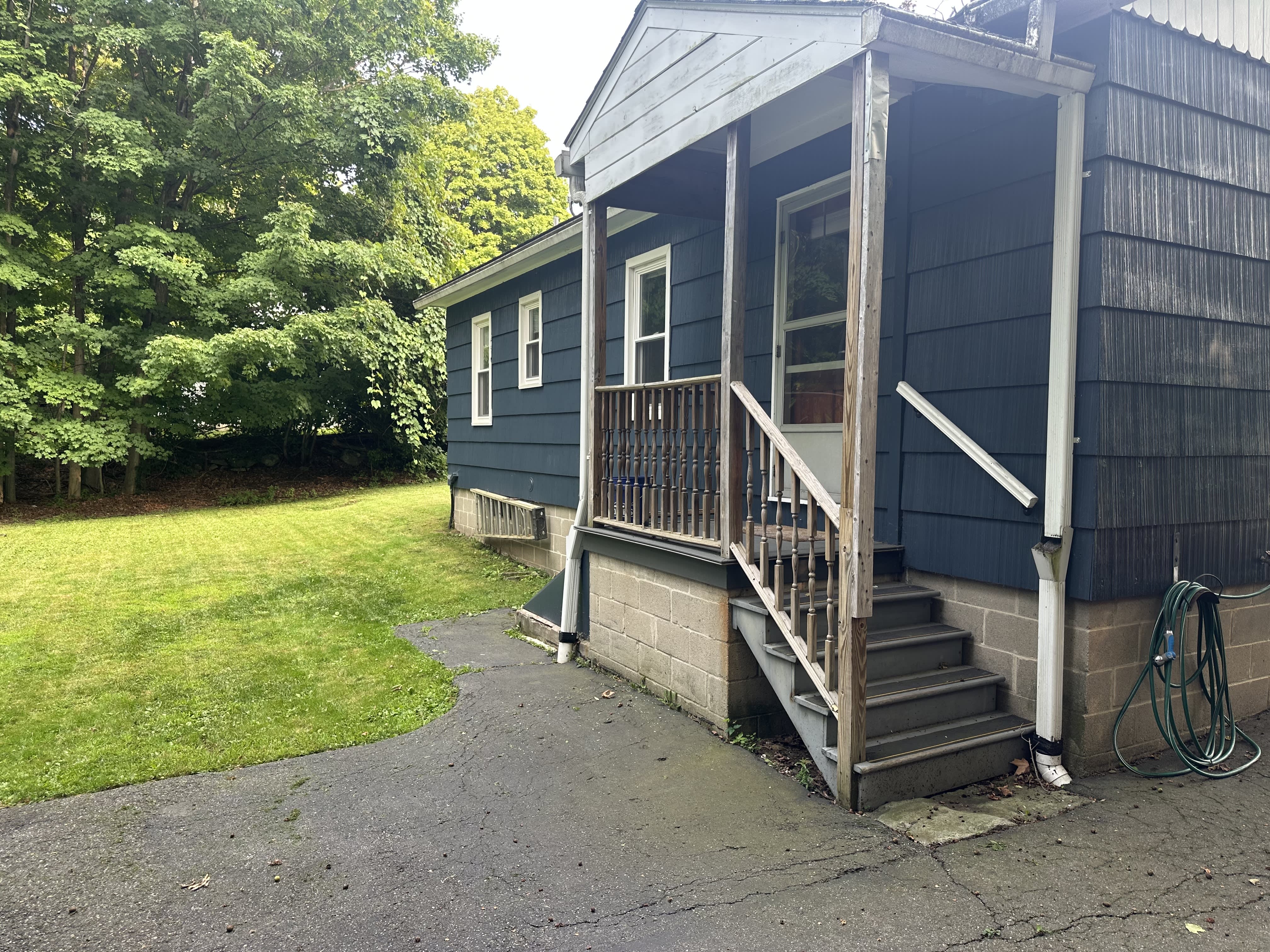 165 Wallens Street – photo 2
