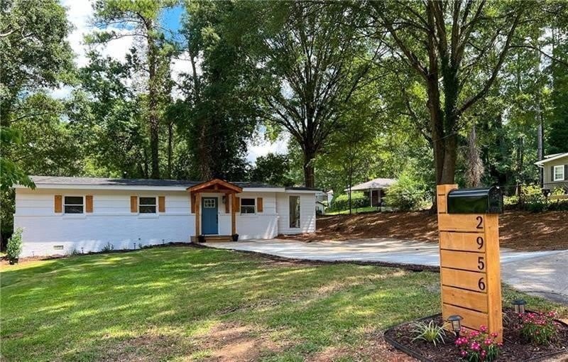 2956 Monterey Drive – photo 1