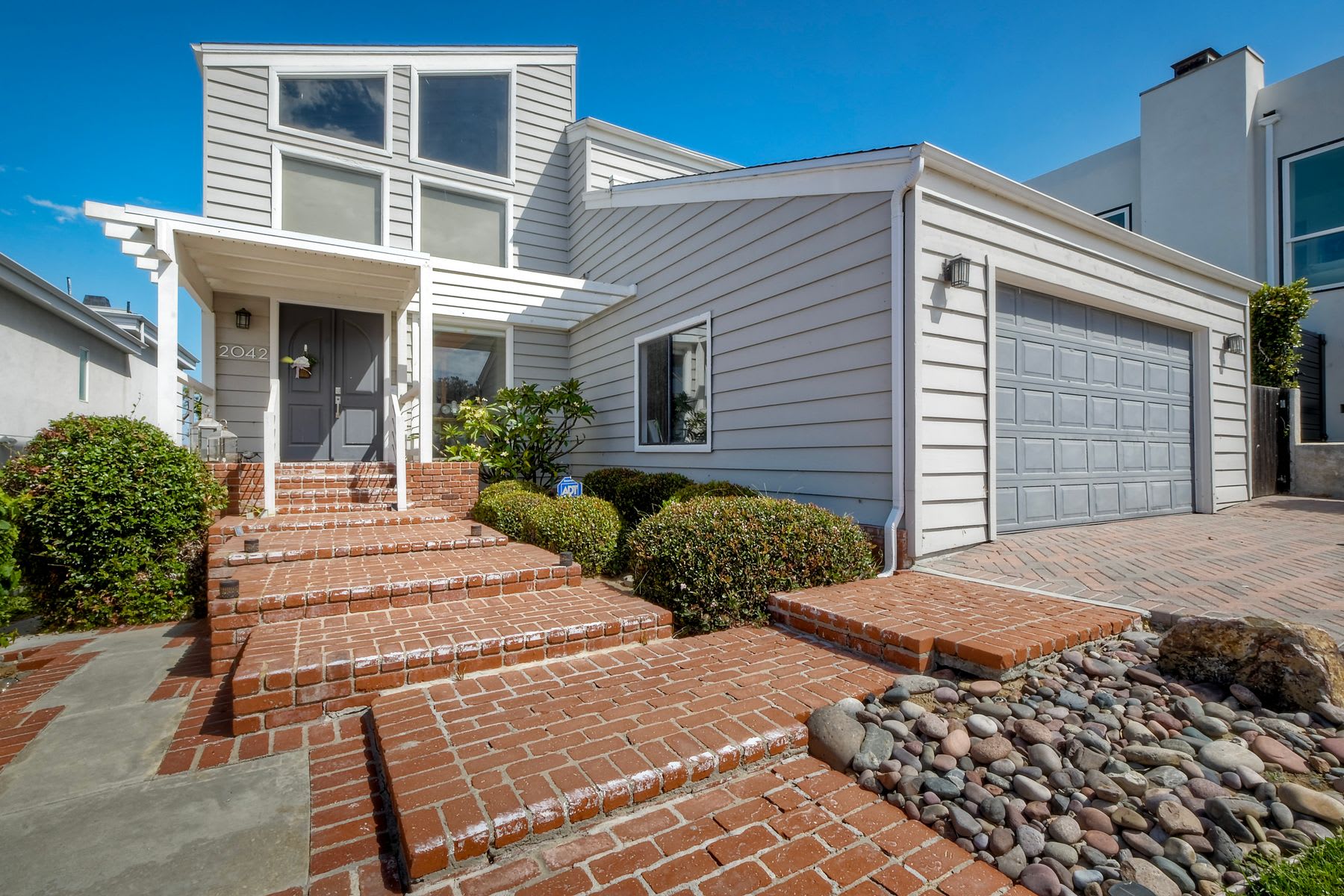 2042 De Mayo Road – photo 2