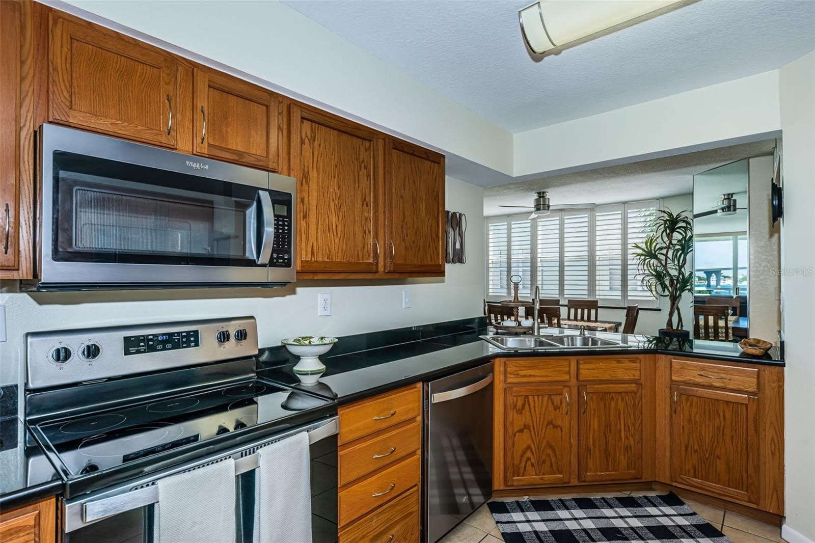 6081 Bahia Del Mar Circle – photo 3