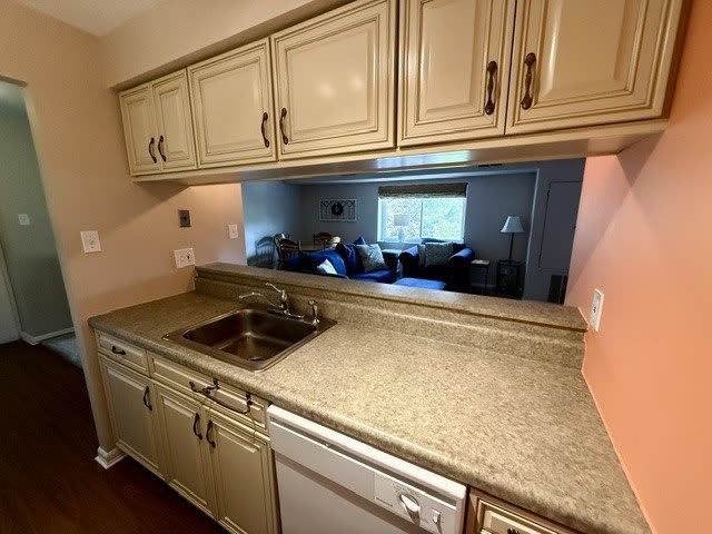 1001 Grandview Ave – photo 3