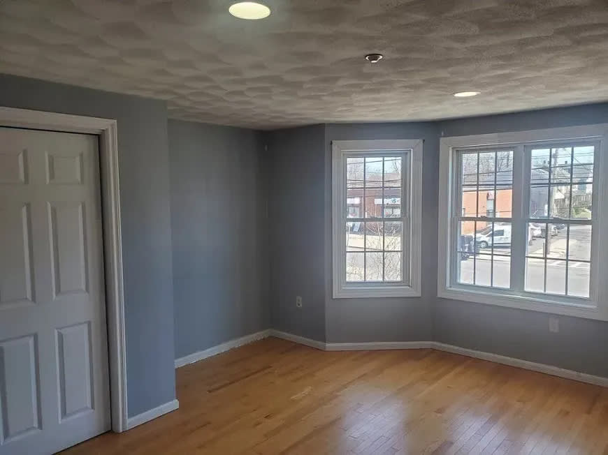 5269 Washington St. – photo 4