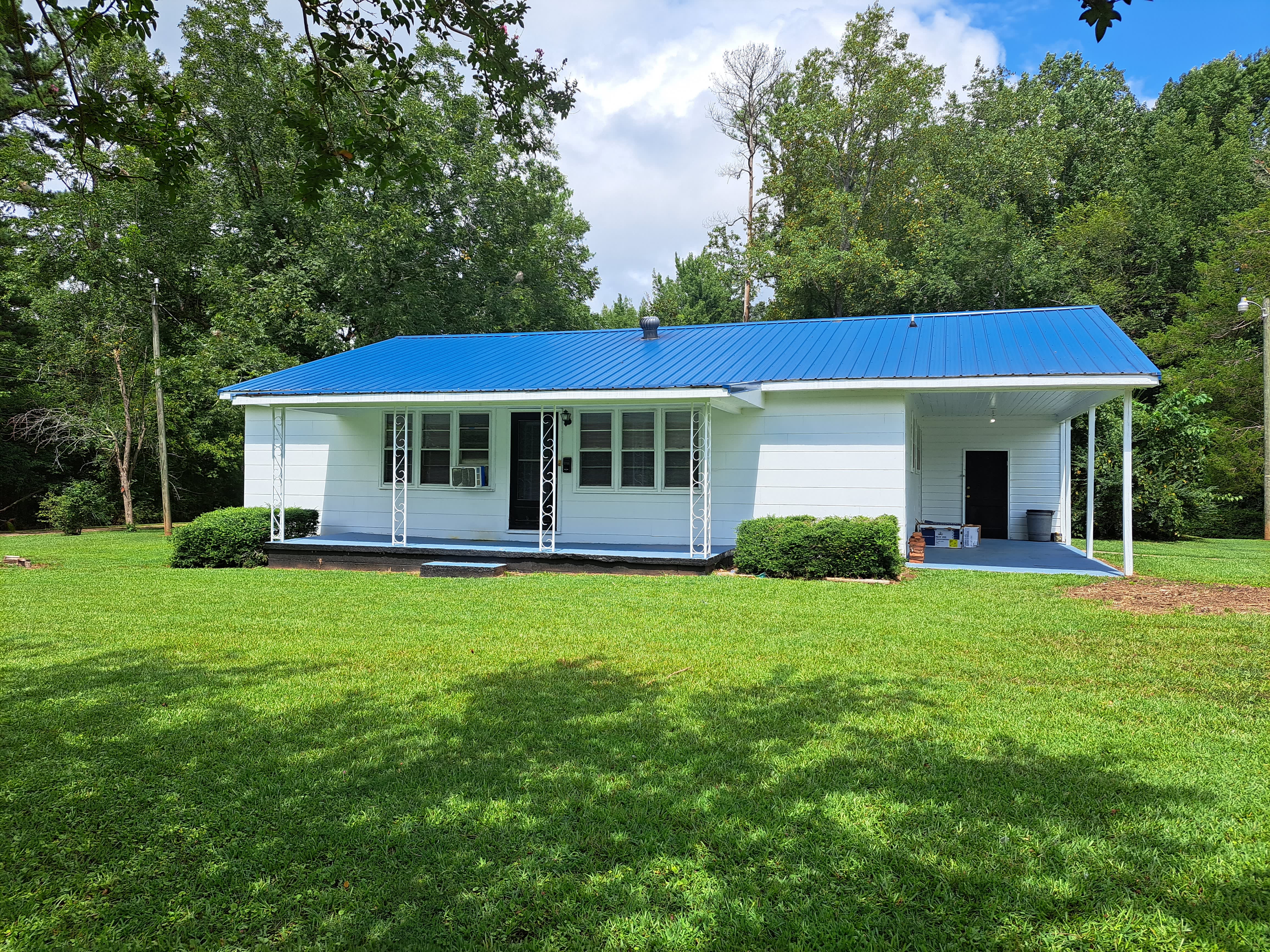 136 Dowtin St – photo 1