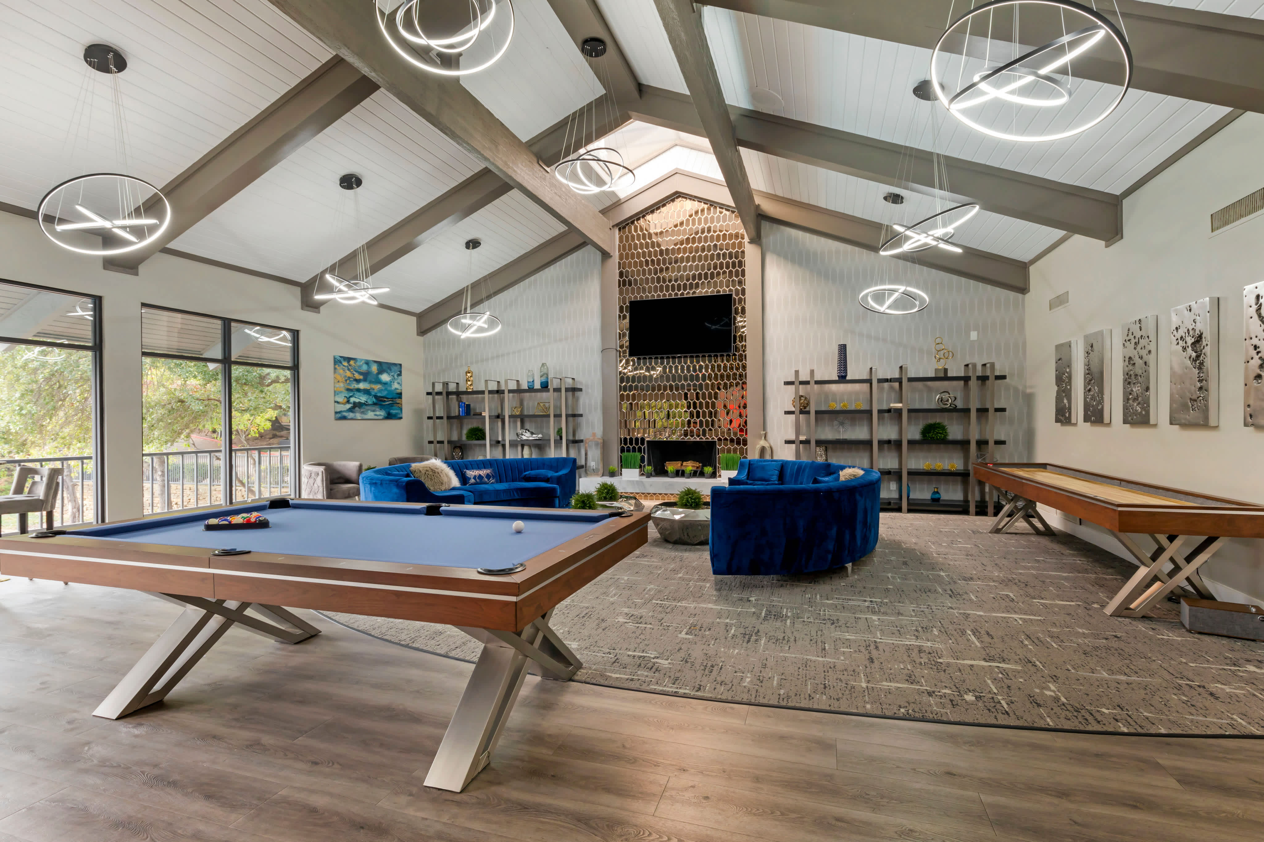 Las Colinas Heights – photo 4