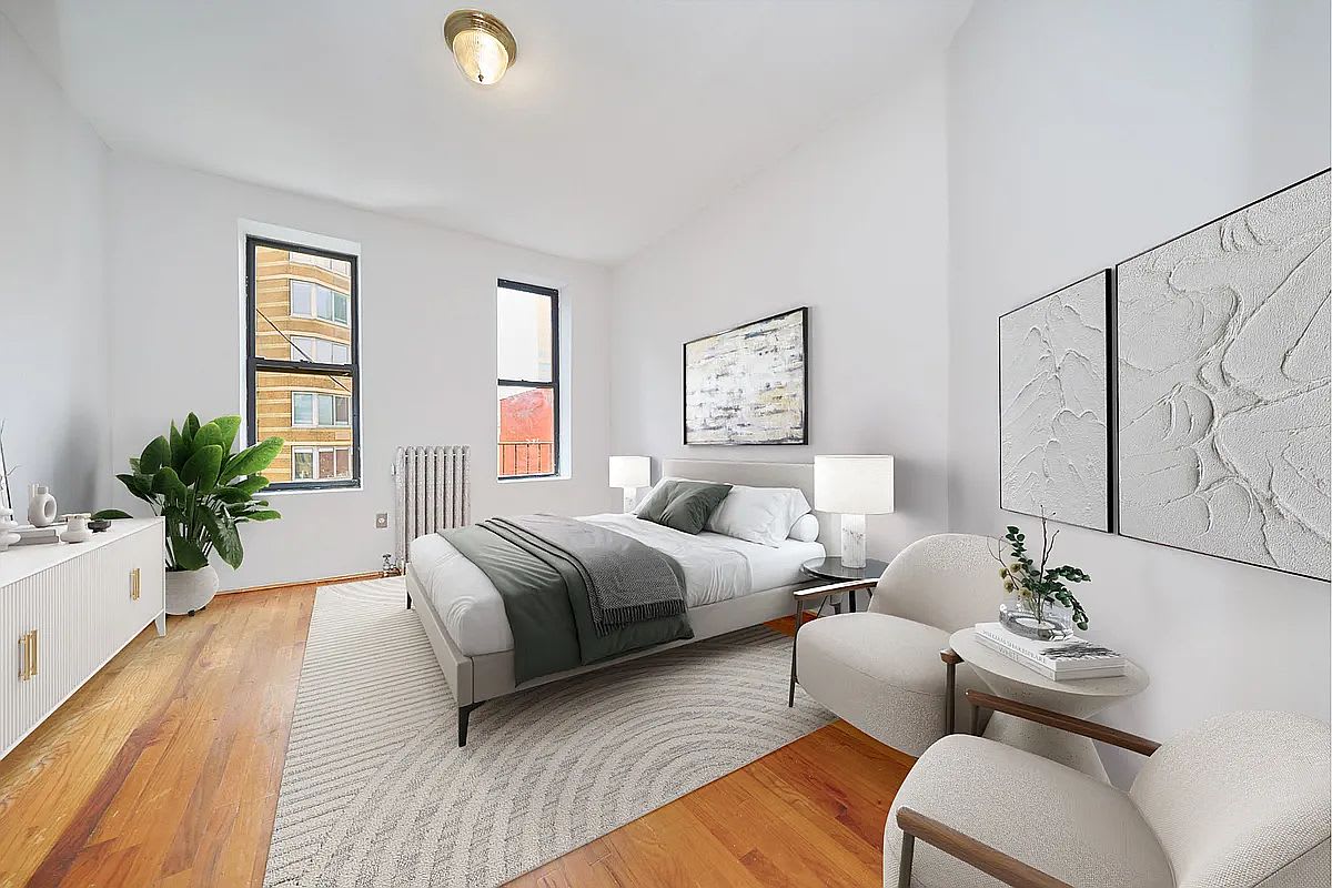 501 1/2 W 43rd St Apt 5E – photo 5