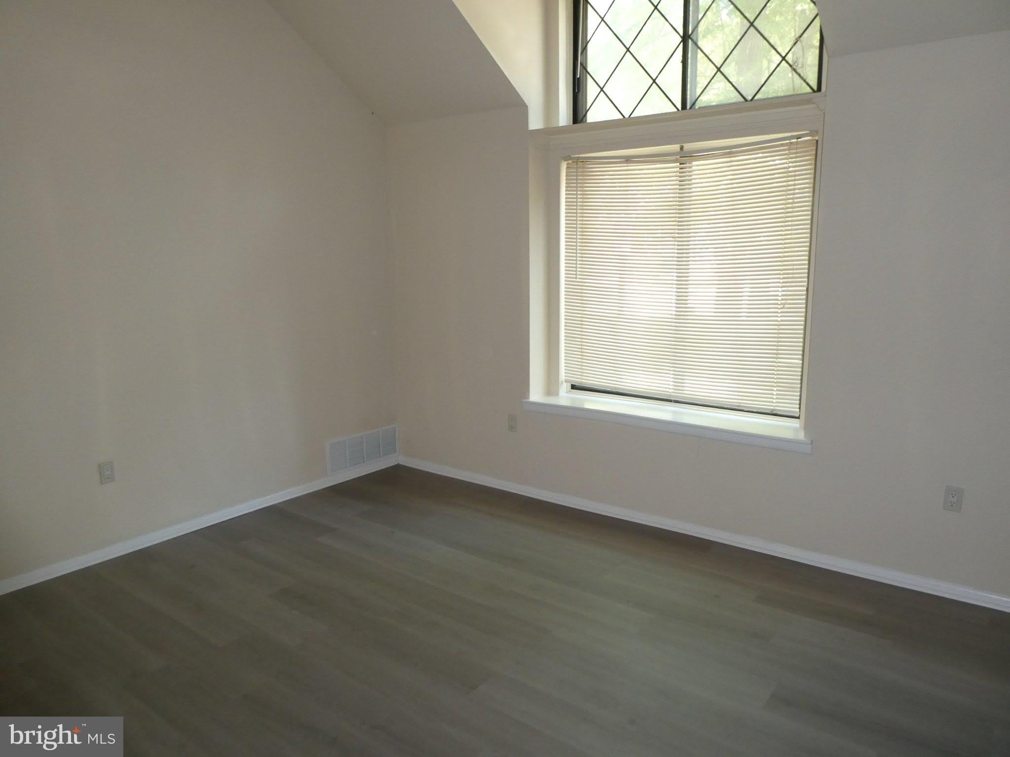 83 CHELSEA Circle – photo 5