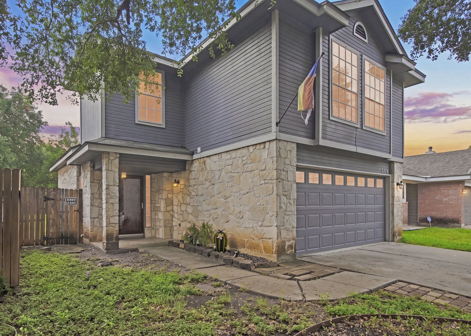 Gated Community! – photo 3