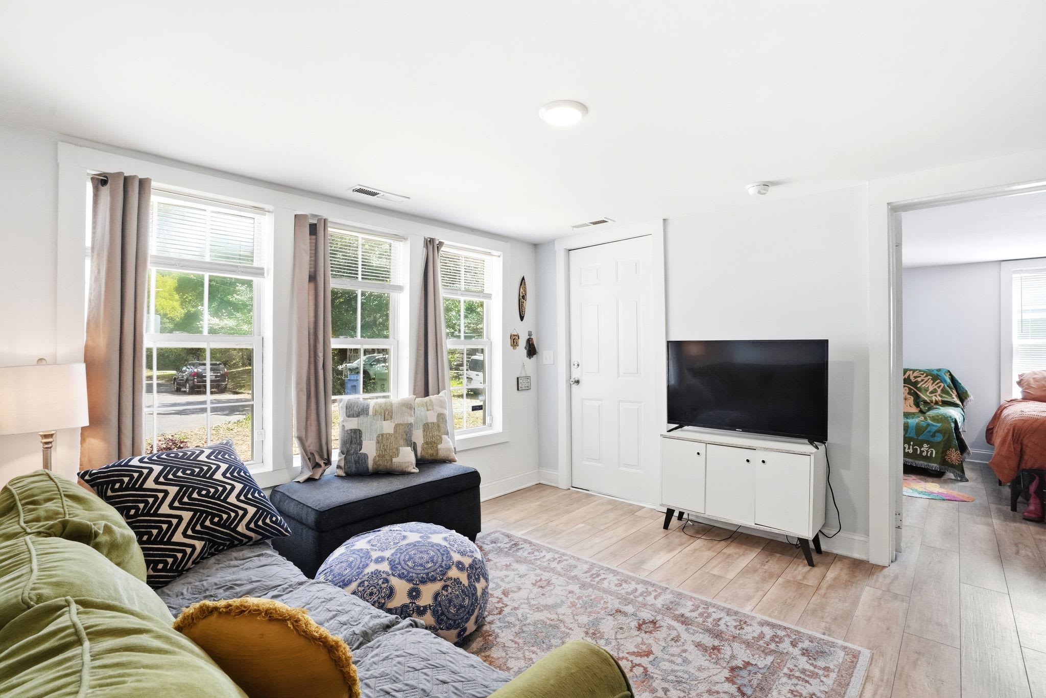 1826 Waddell St – photo 4