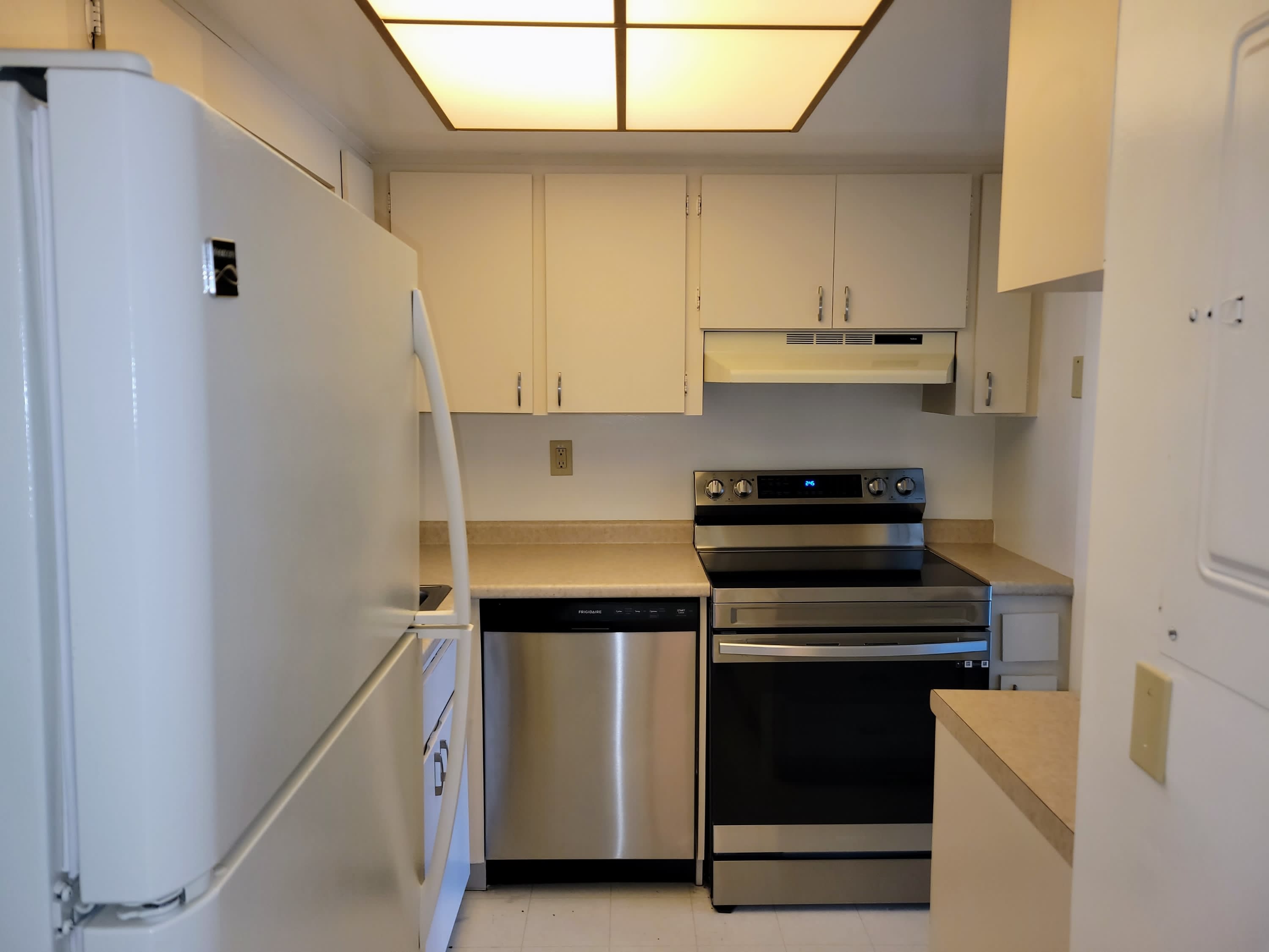 400 64th Avenue N #1001W – photo 4