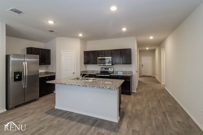 384 Jacquard Court – photo 3
