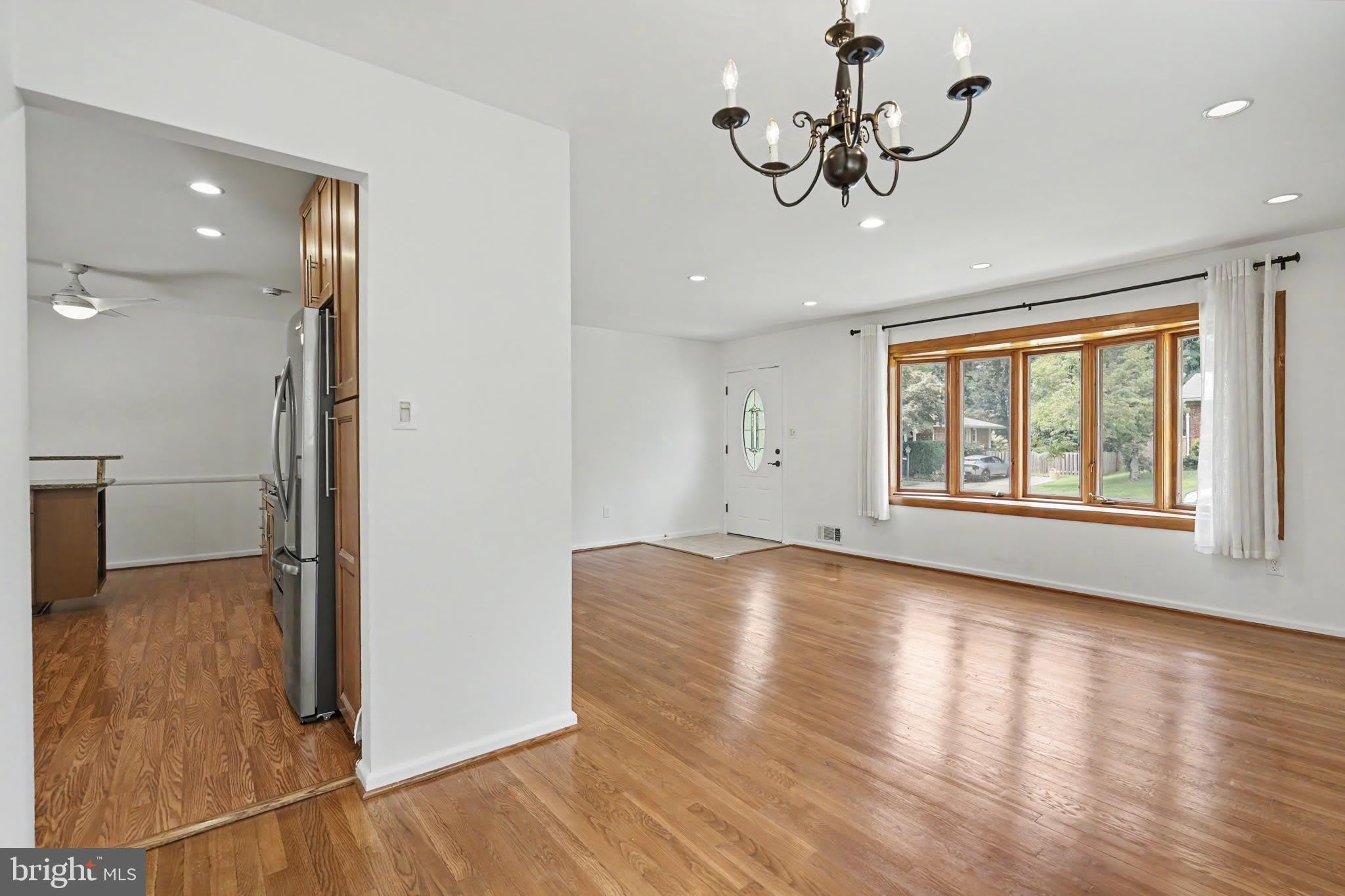 604 YEONAS Drive SW – photo 4