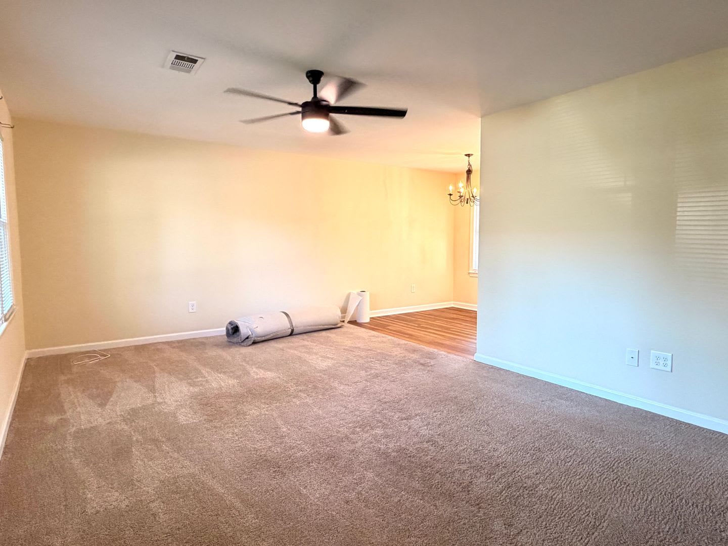Move In Ready South Windermere Duplex Updated Interior Prime Location – photo 3