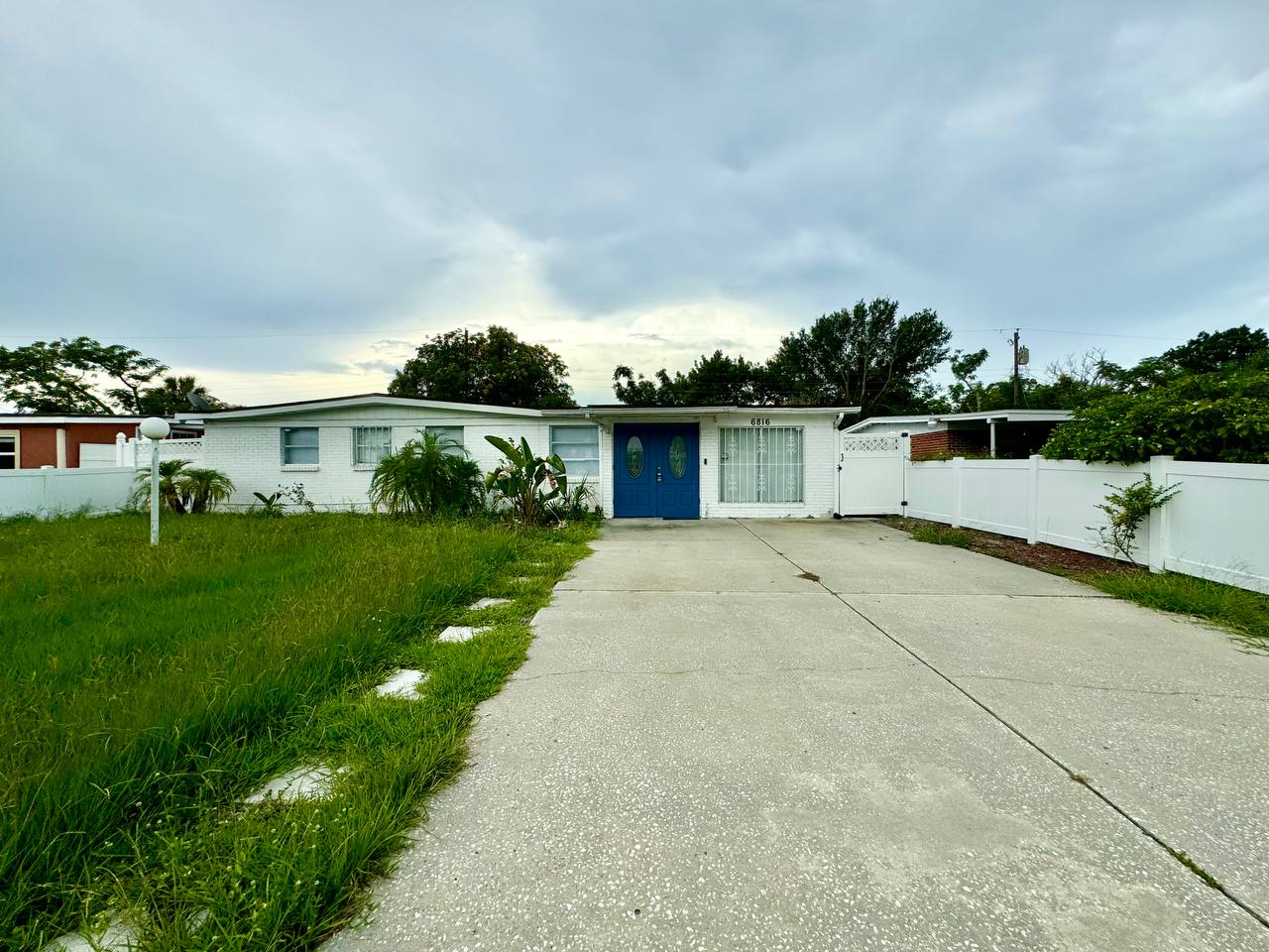 6816 W Burke St – photo 1