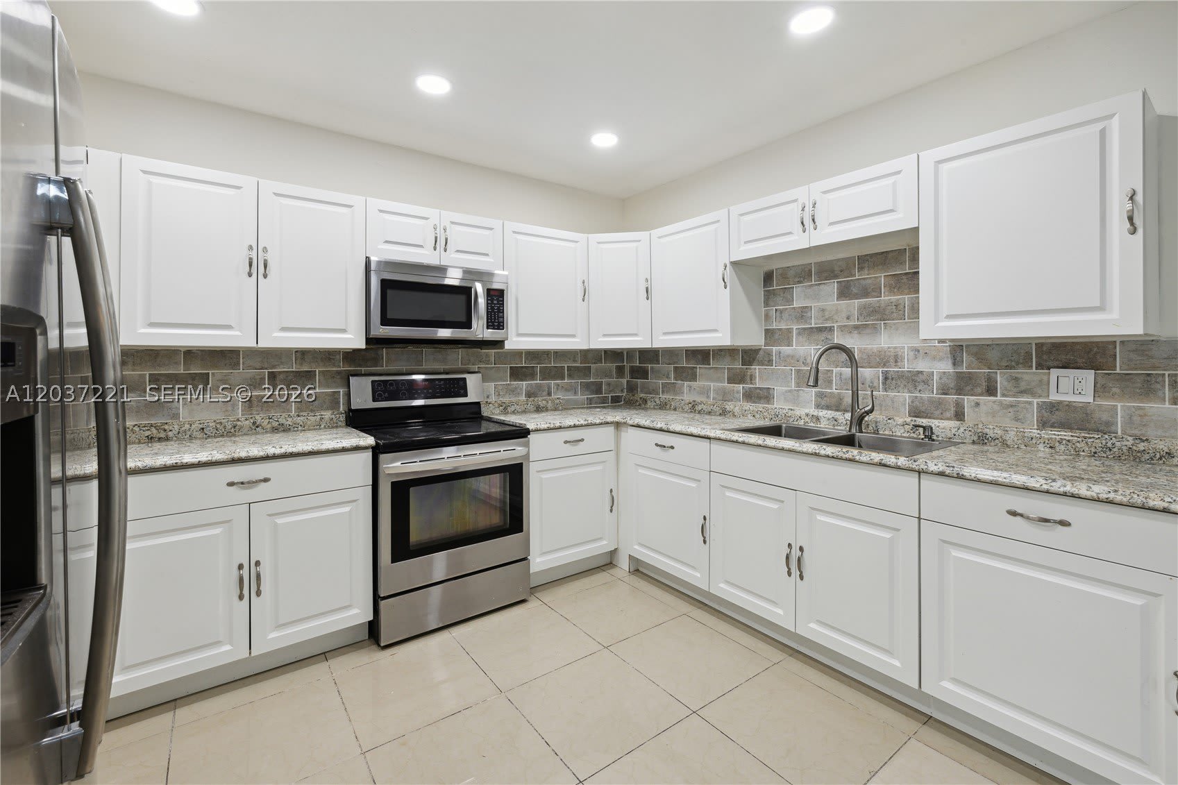 15131 SW 58th St – photo 4