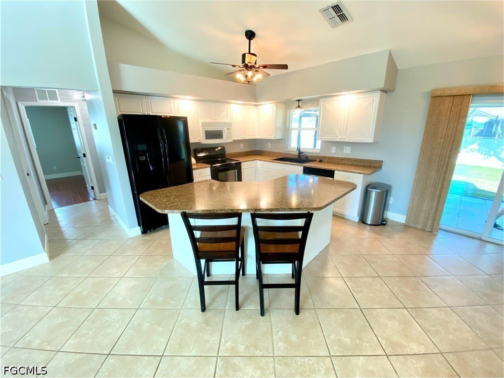 231 NW 26th Avenue – photo 4