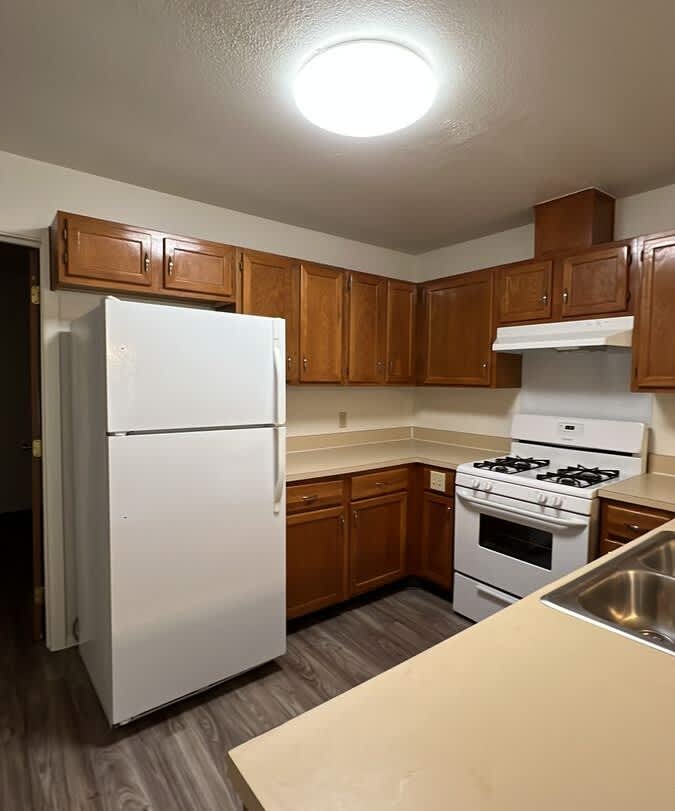 1342 Dakota Drive – photo 2