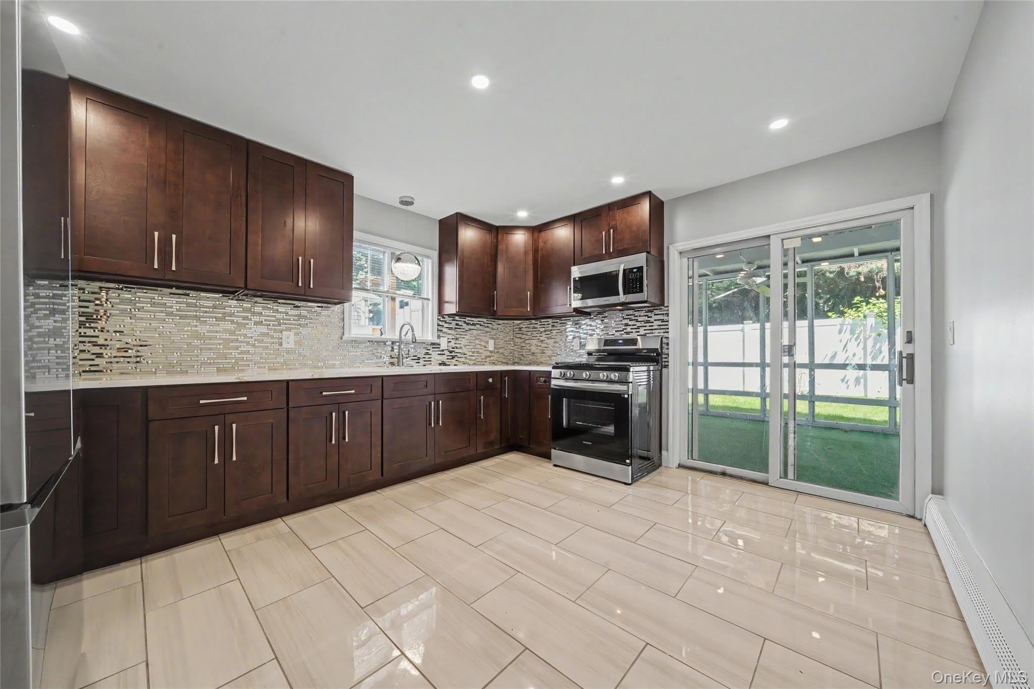 46 Homewood Avenue – photo 4
