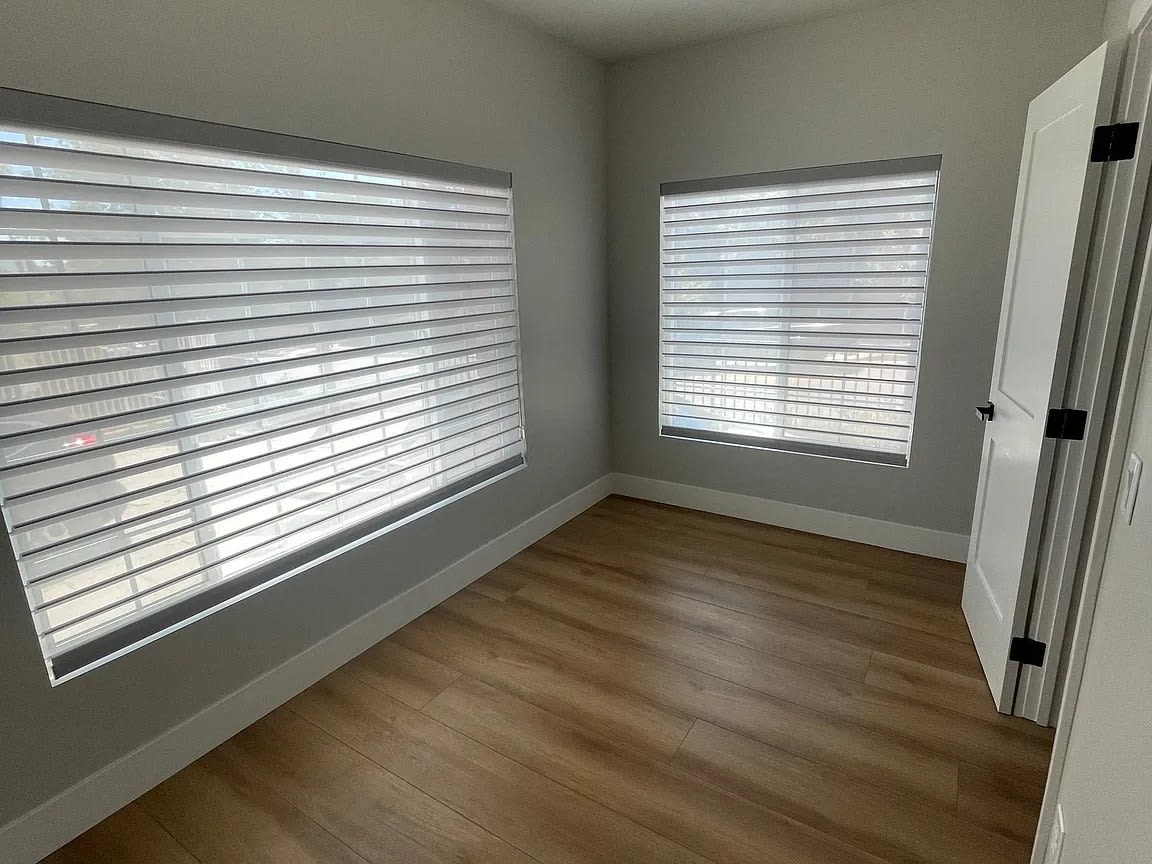 370 N Wilton Pl – photo 4