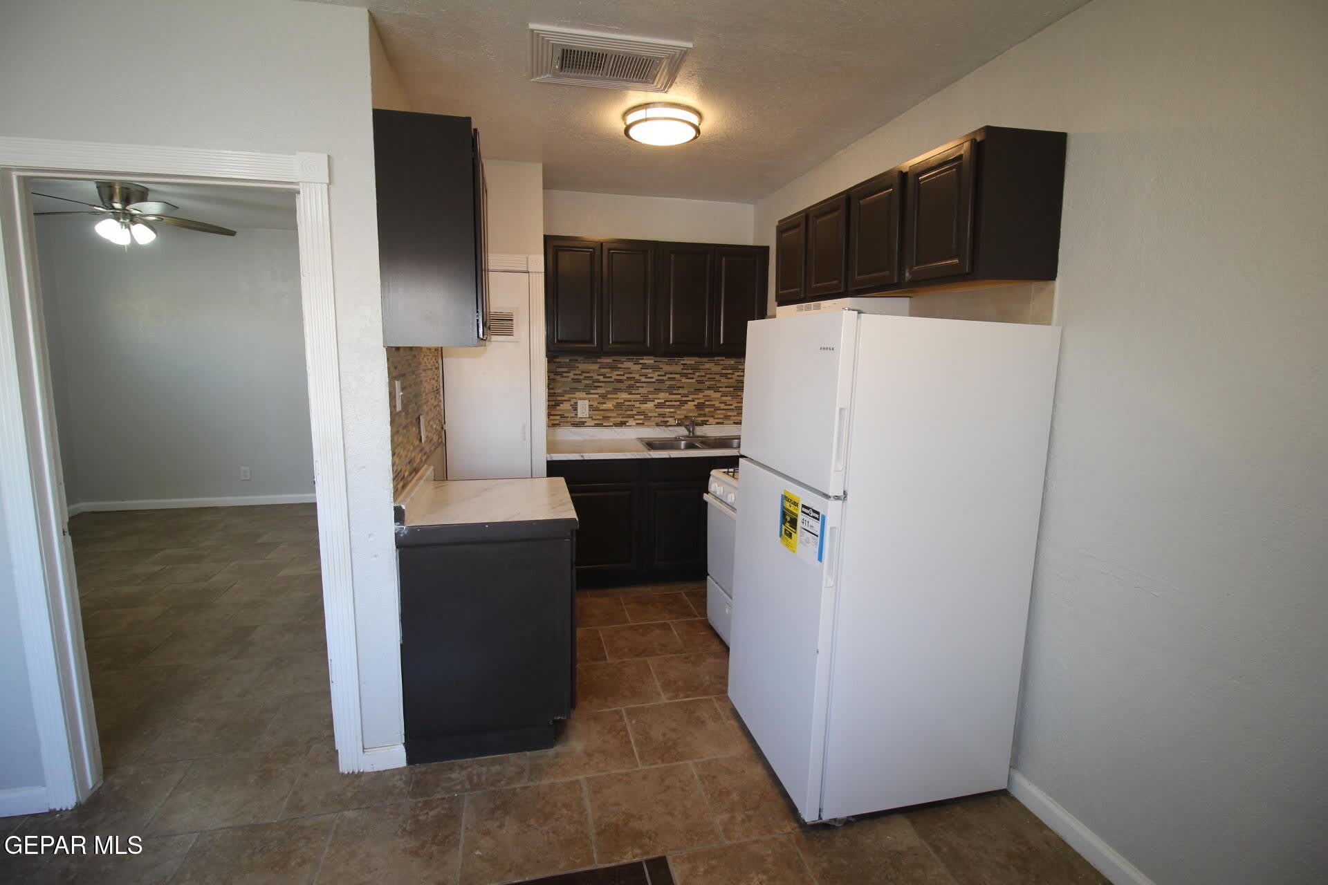 8903 OLD COUNTY Road – photo 4