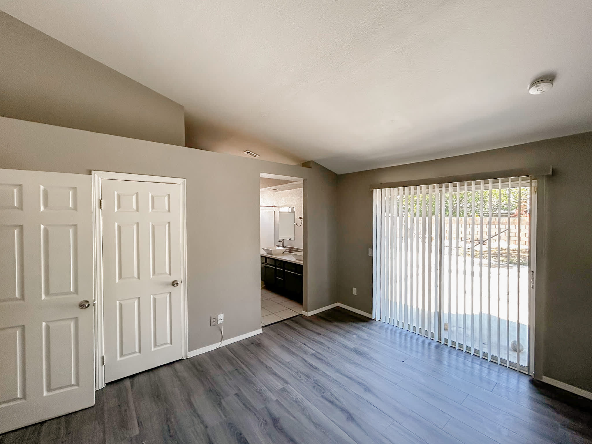 1145 Robinson Court – photo 3