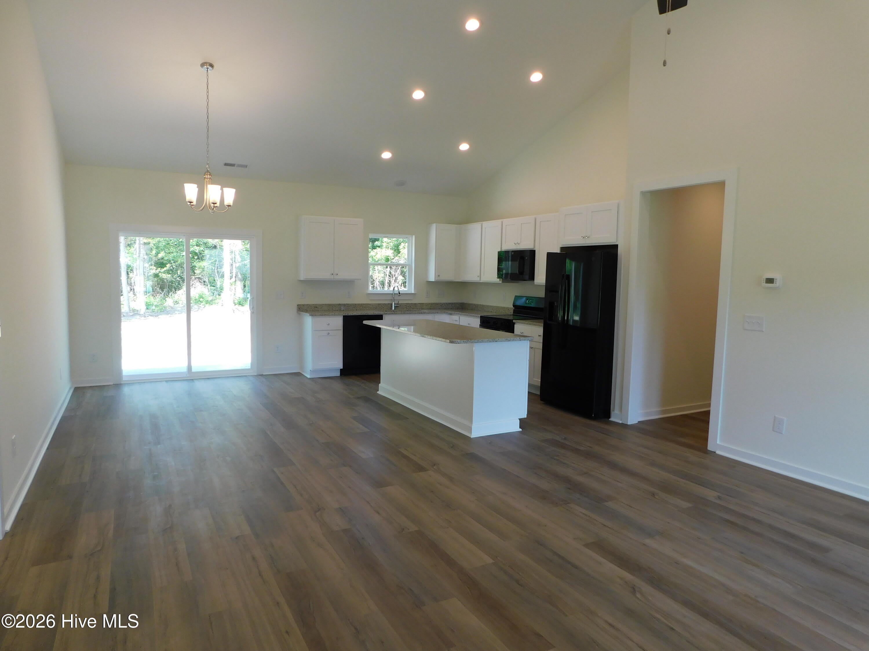 100 Palm Circle – photo 2