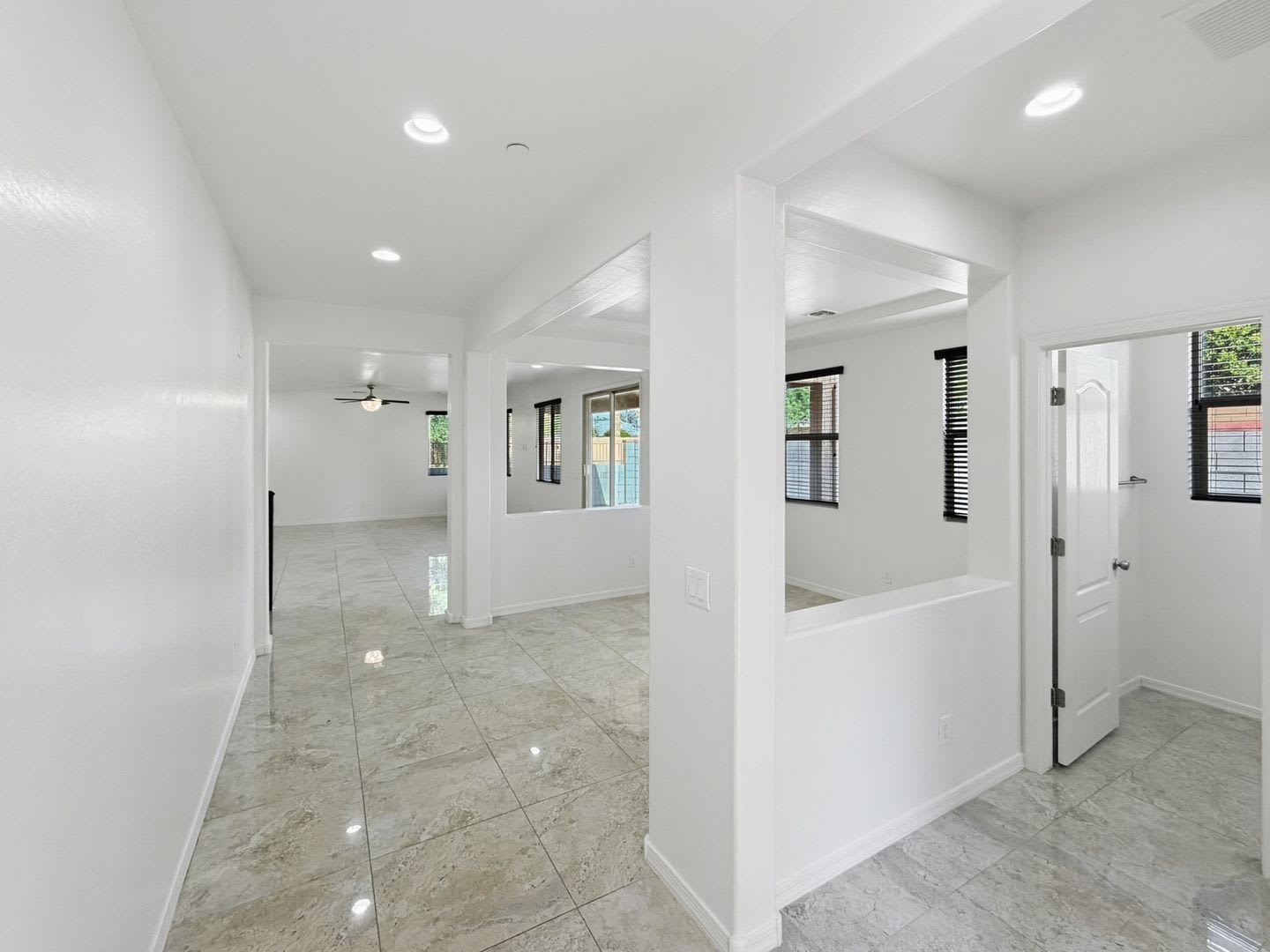 Beautiful North Phoenix Rental in a Prime Location! – photo 4