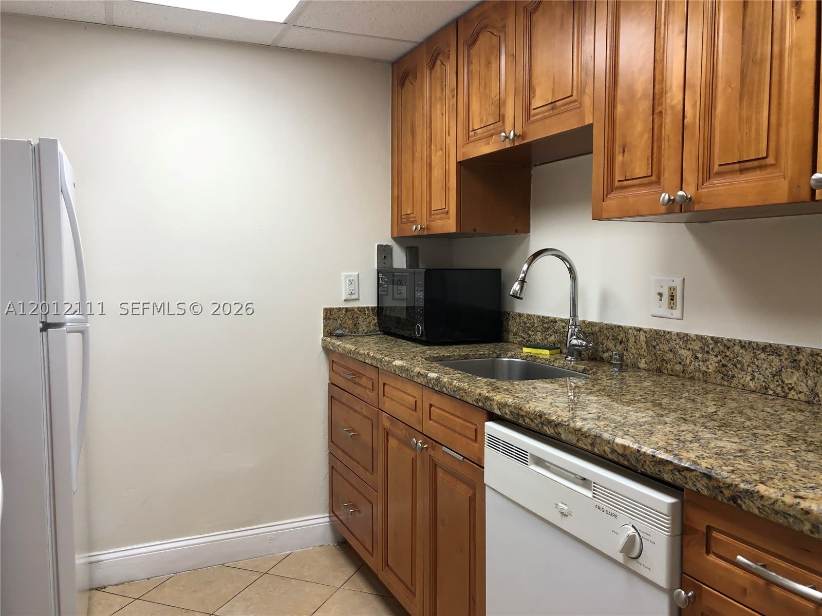 14301 N Kendall Dr – photo 1