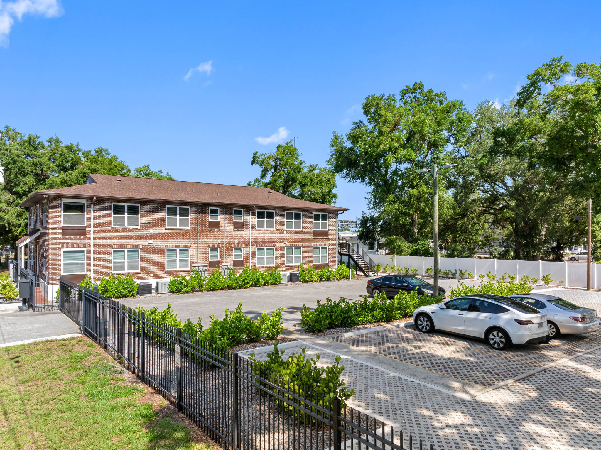 306 East Selma Avenue – photo 5