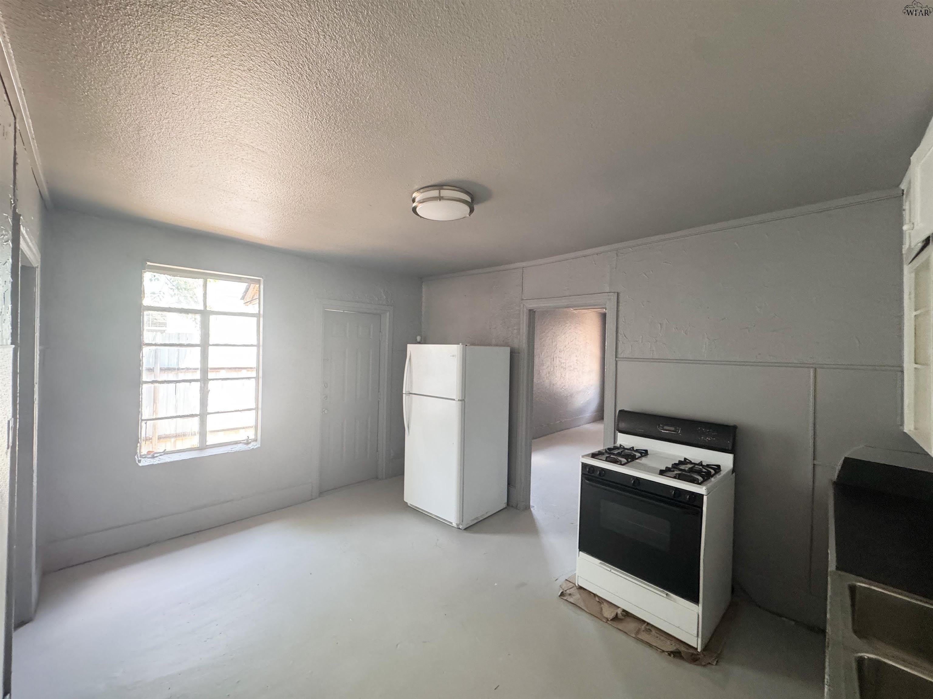 2115 PRINCETON AVENUE – photo 5
