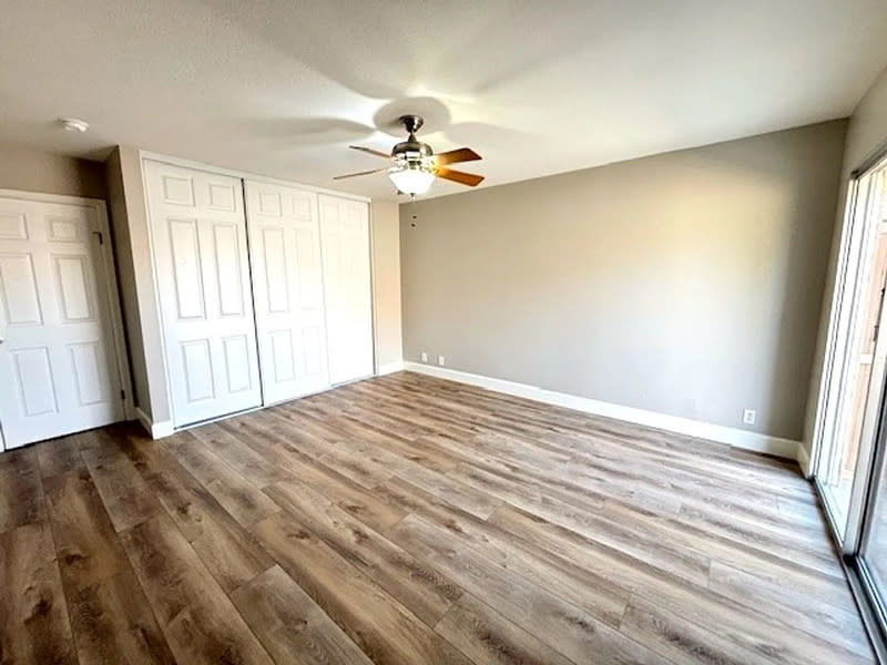 2174 Larch Ln – photo 5