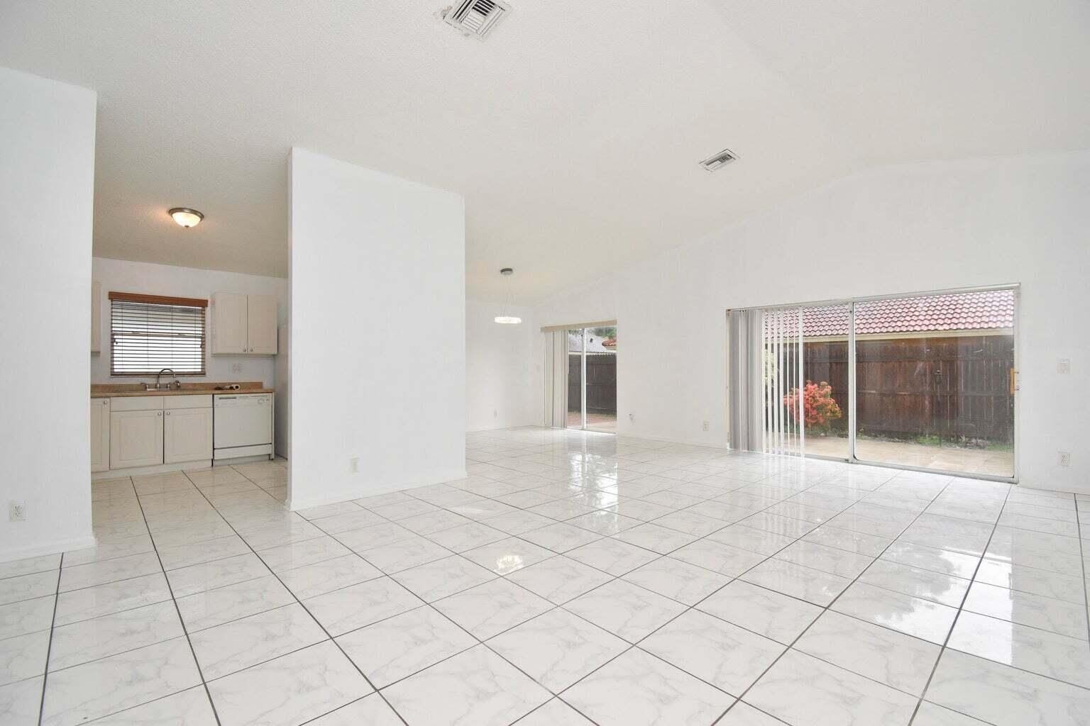 1456 Waterway Cove Drive – photo 5