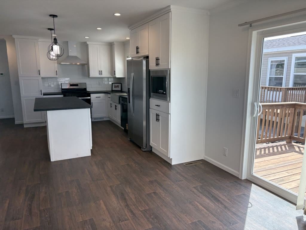 13940 Burgundy Ave – photo 2