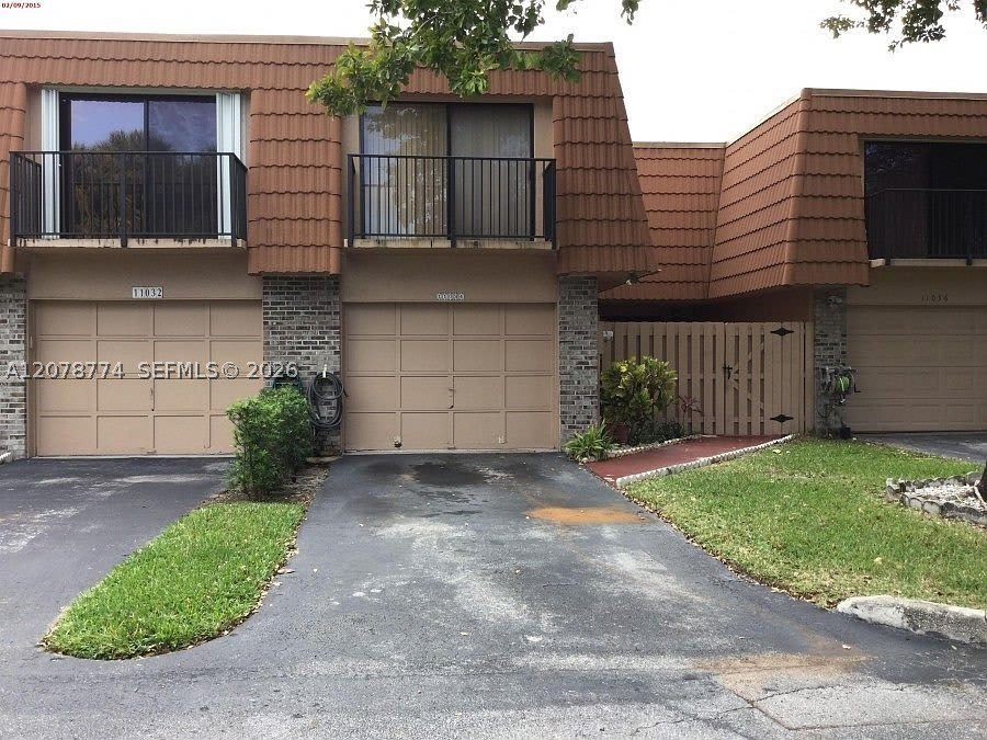 11034 SW 15th Mnr – photo 1