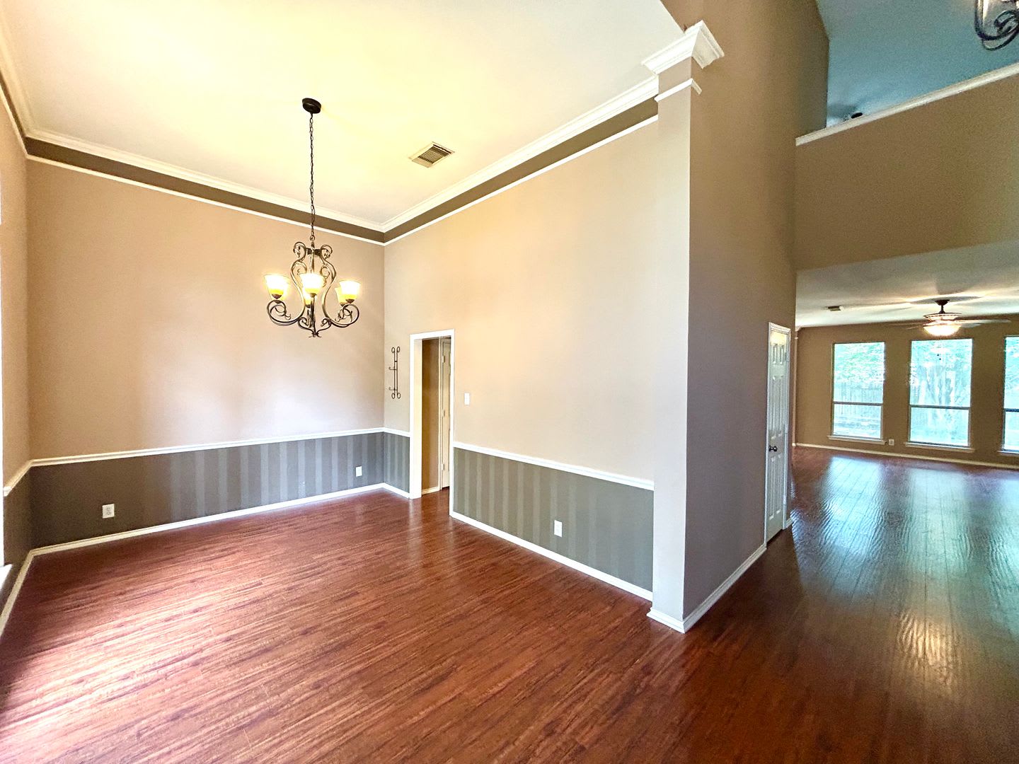 Application Received Move In Special Stunning 4 Br 2 5 Bath Home In Gated Community With Resort Style Amenities – photo 4