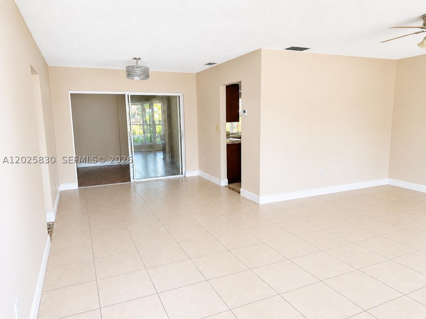6560 NW 25th Ct – photo 3