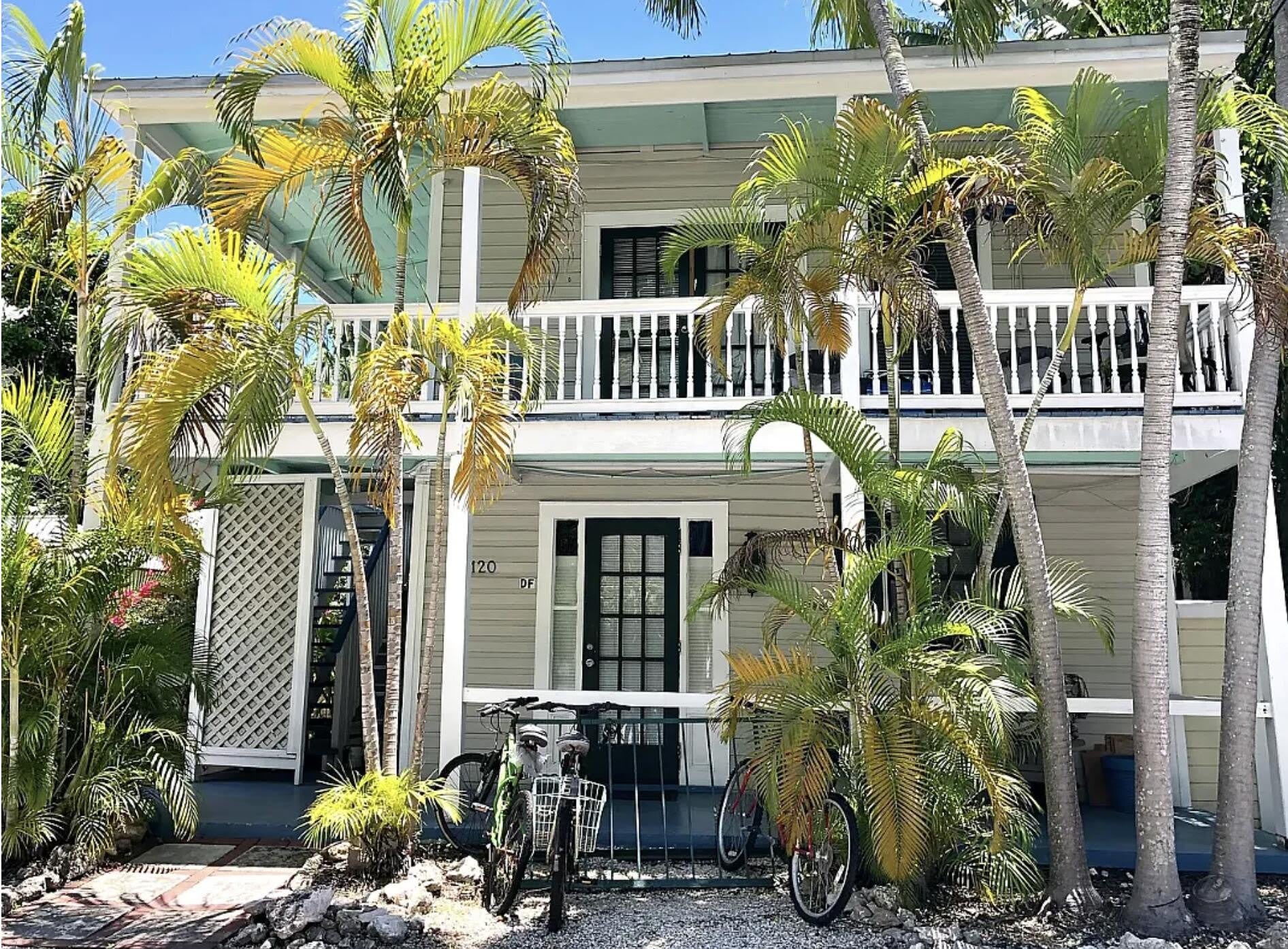 1120 Washington Street – photo 1