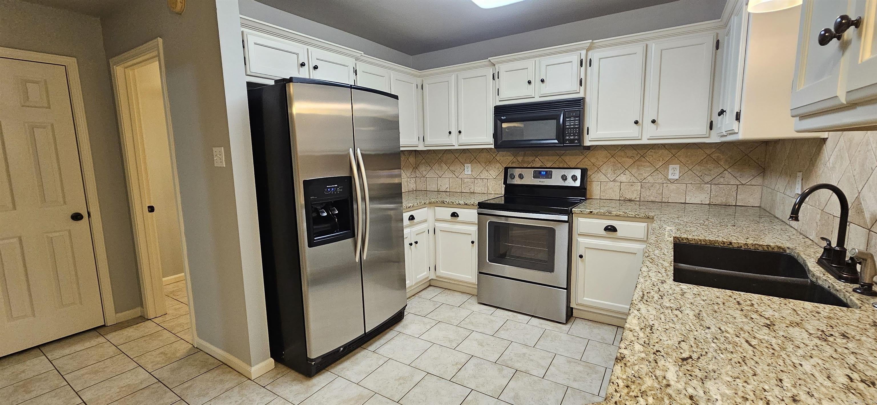 128 Plumdale Drive – photo 4