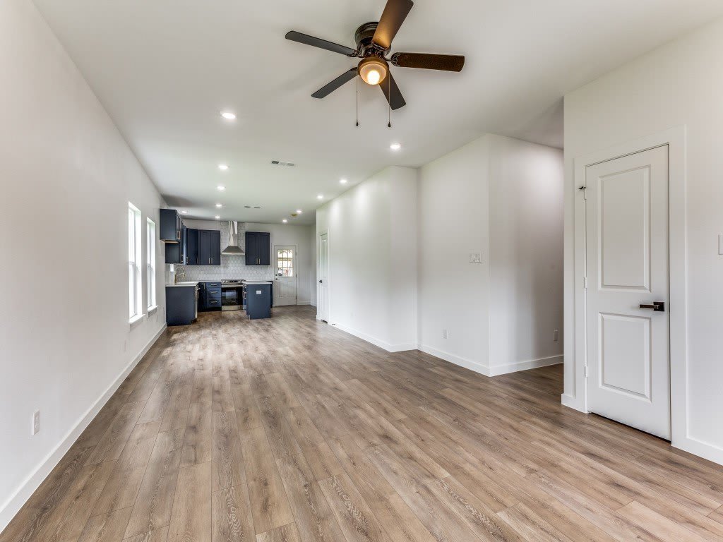 747 N Wilhite Street – photo 4