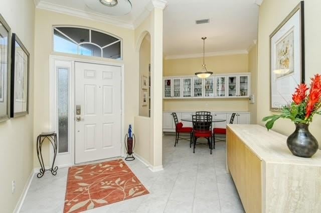 9480 FOREST HILLS Circle – photo 4
