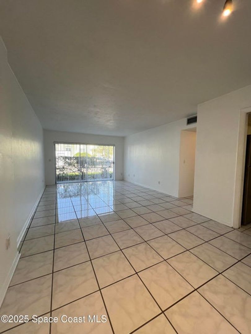 CC Condo – photo 2