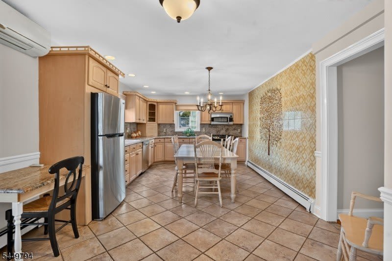 200 N 18Th St – photo 3