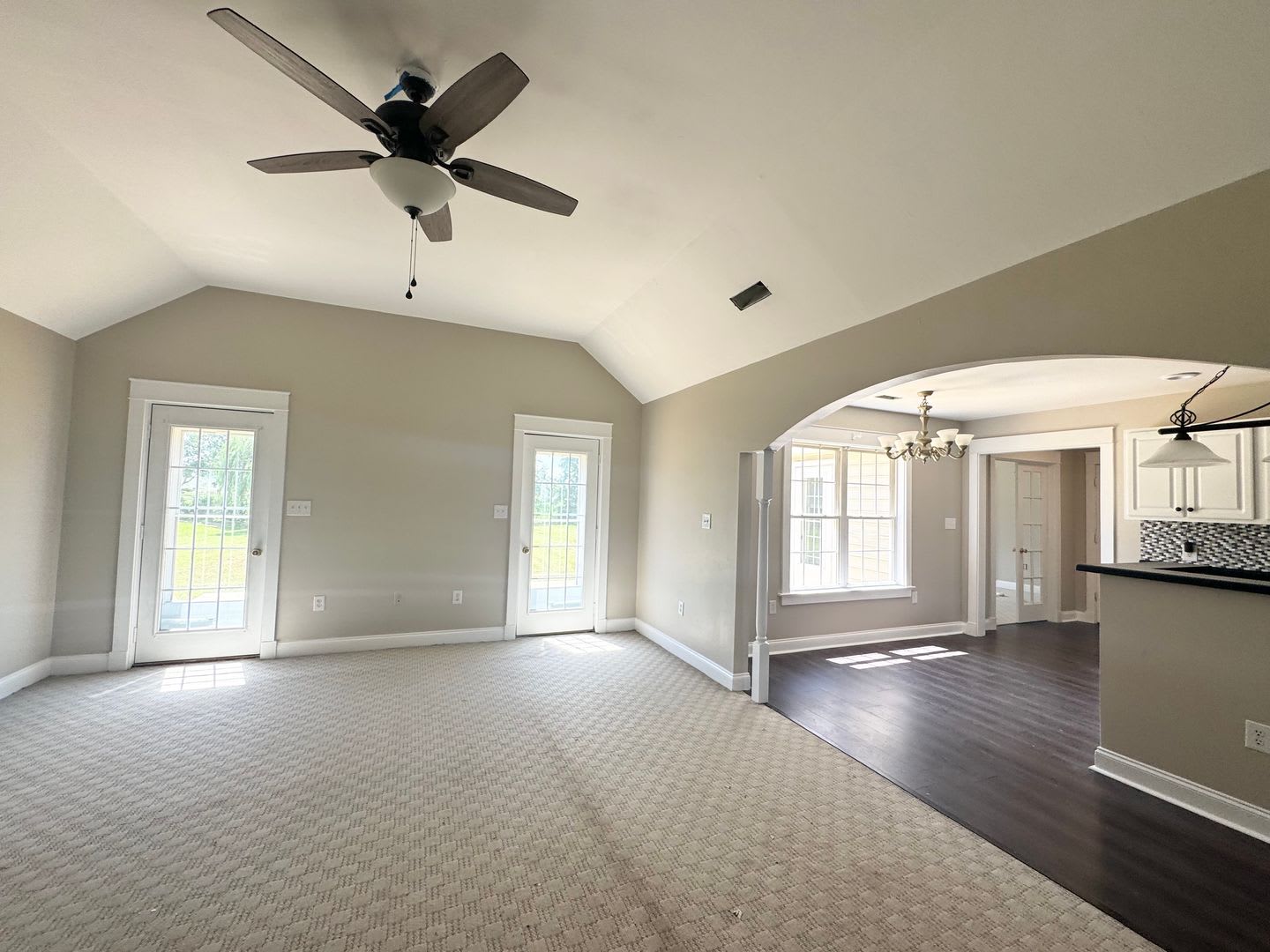 121 Terrilynn Way – photo 3