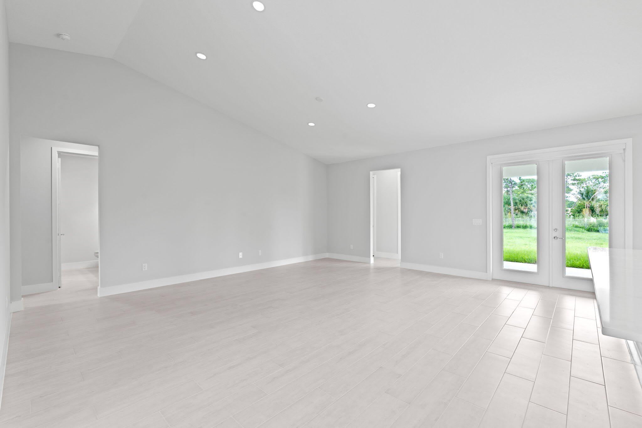 11299 42nd Road N – photo 5