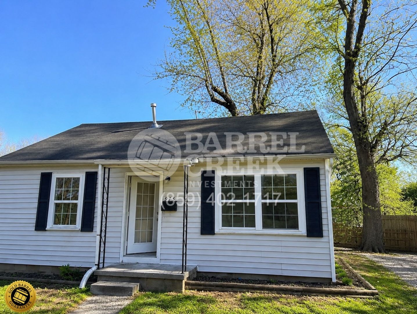 2-Bed 1-Bath House – photo 1