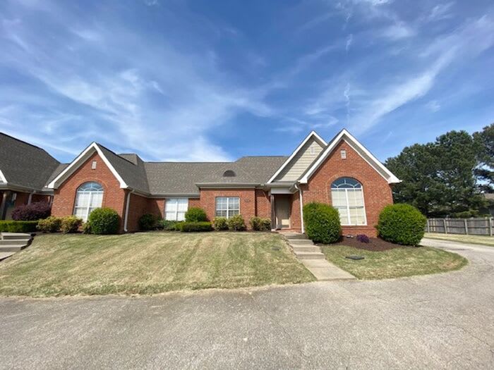9146 Glen Cove – photo 1
