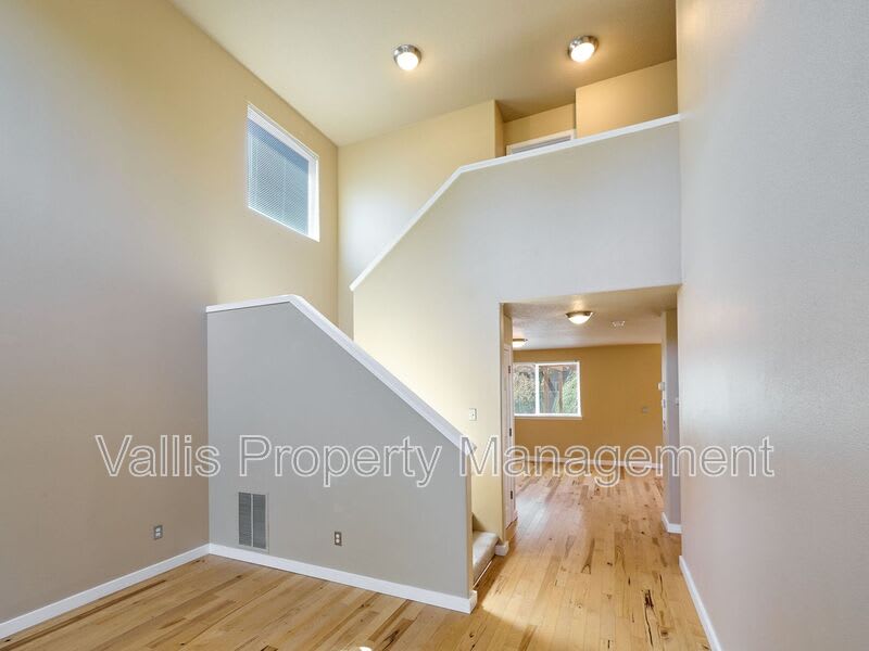 224 Southeast Derby Street – photo 4