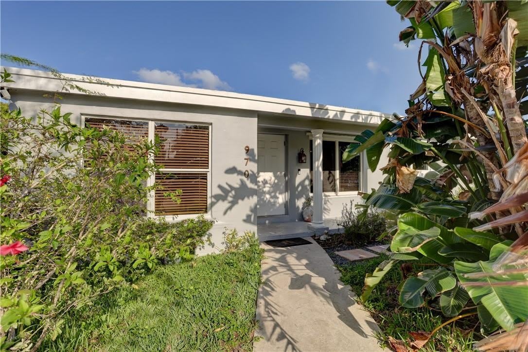 970 SW 3RD Avenue – photo 1