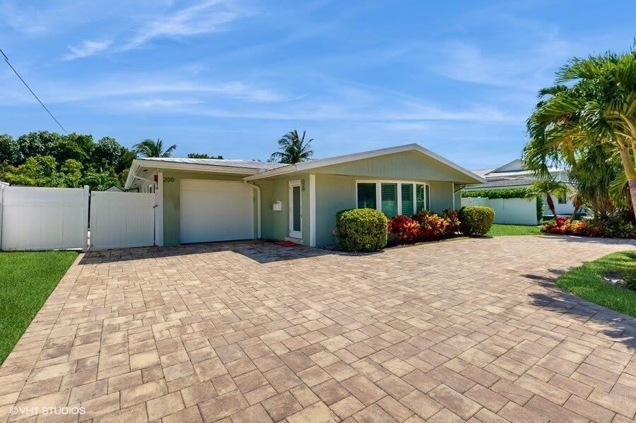 200 SW 6th Avenue – photo 2